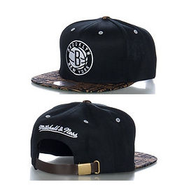 MITCHELL AND NESS BROOKLYN NETS NBA STRAPBACK CASQUETTE