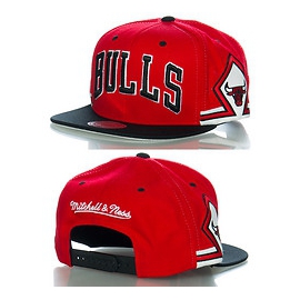 MITCHELL AND NESS CHICAGO BULLS NBA SNAPBACK CASQUETTE